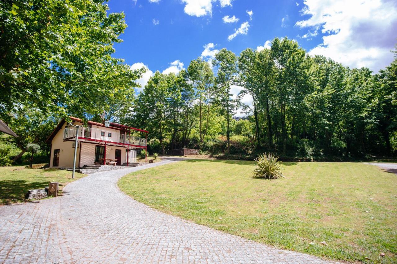 Villa Quinta Do Rio Geres Bouro Exterior foto