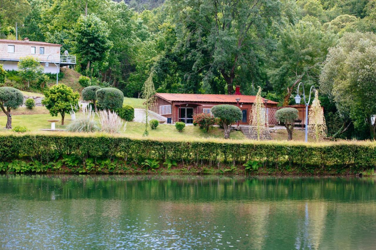 Villa Quinta Do Rio Geres Bouro Exterior foto