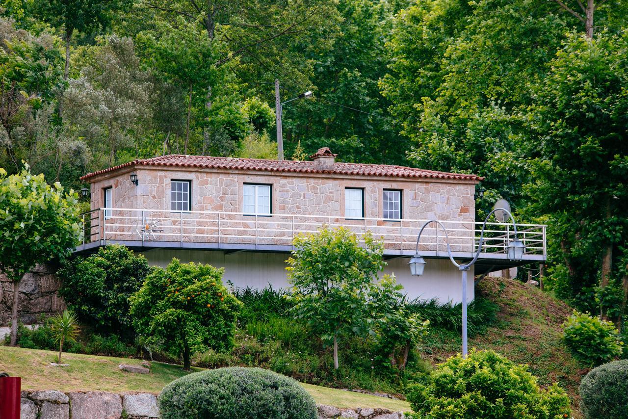 Villa Quinta Do Rio Geres Bouro Exterior foto